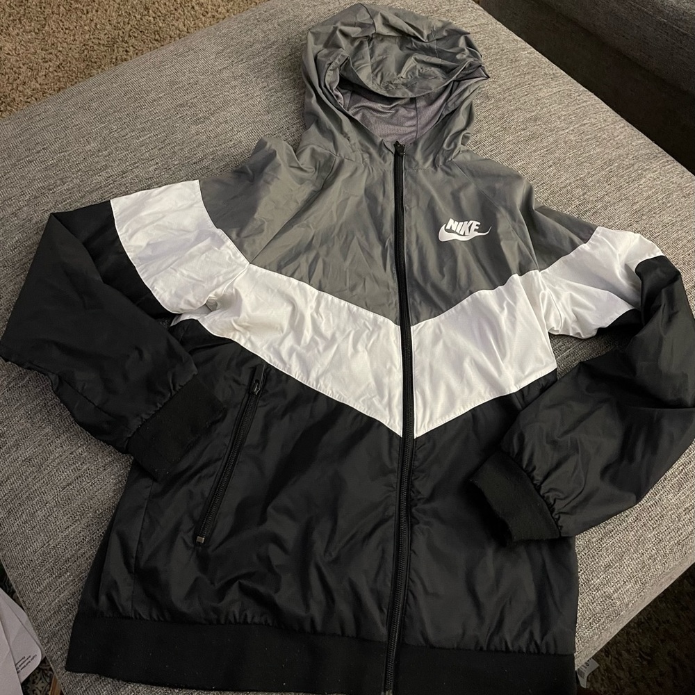 Nike windbreaker with lining